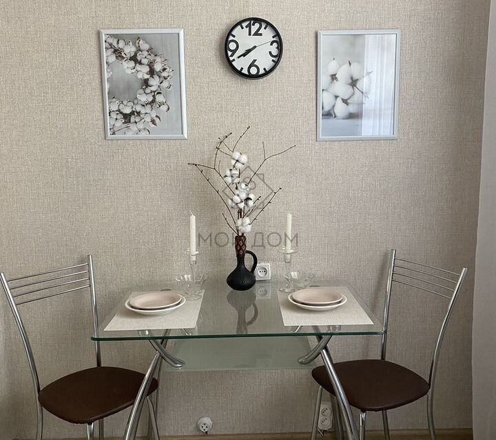 Сдаётся 2-комнатная квартира, 56 м²