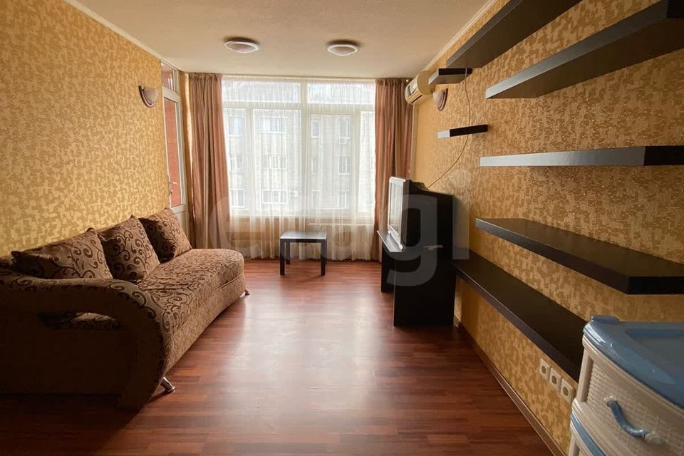 Продаётся 1-комнатная квартира, 39 м²