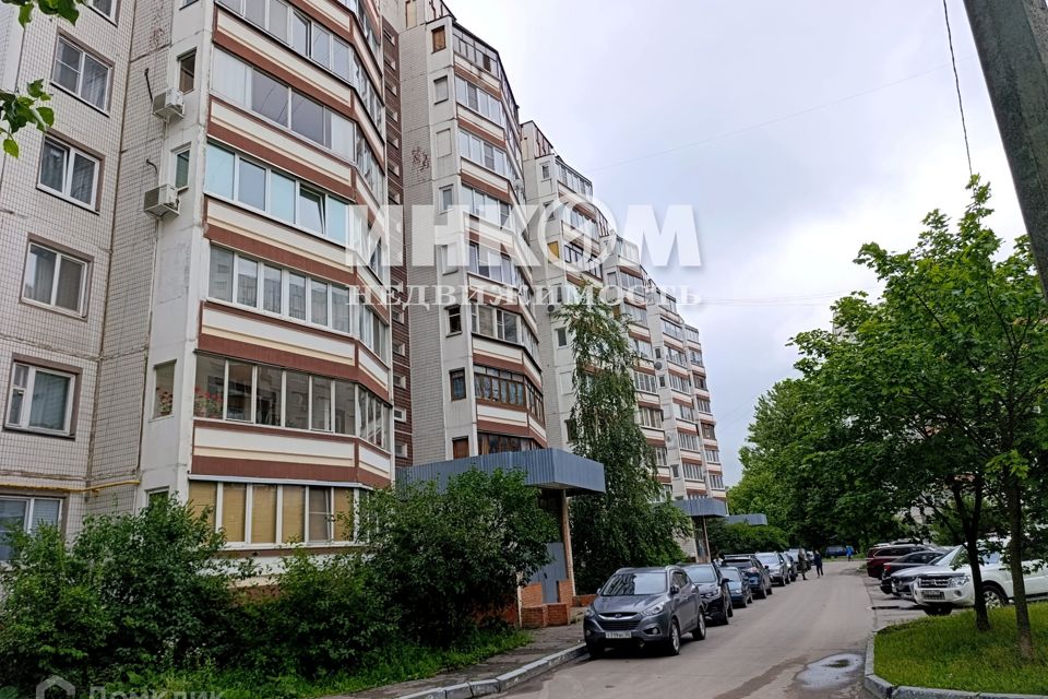 Продаётся 3-комнатная квартира, 90 м²