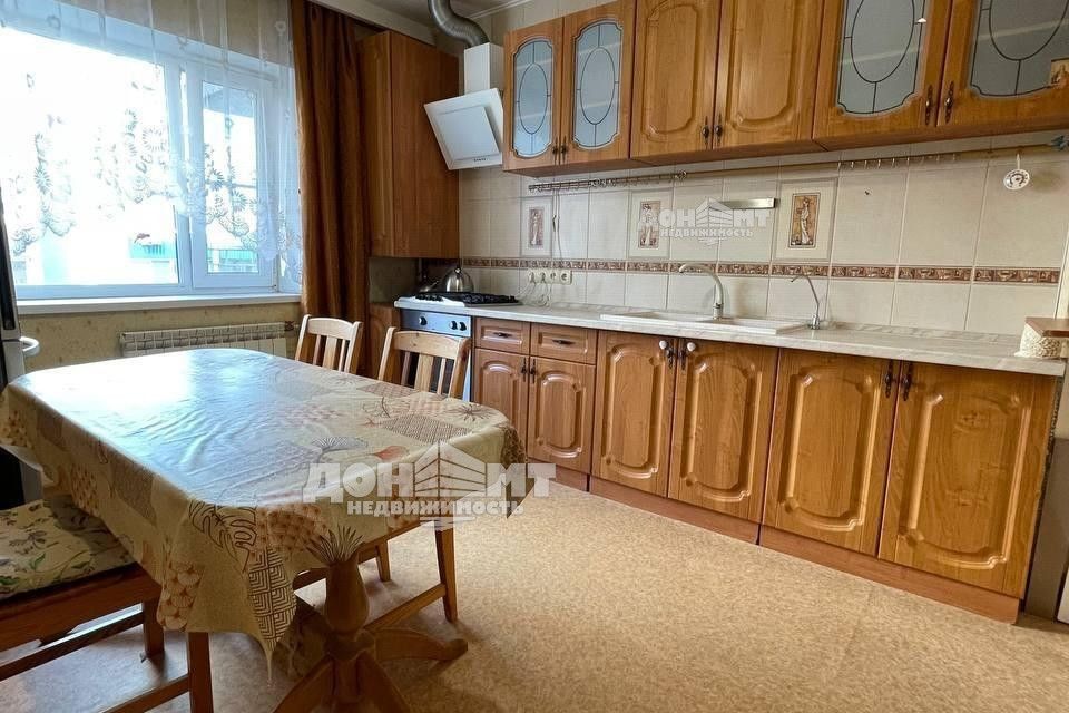Продаётся 3-комнатная квартира, 70 м²