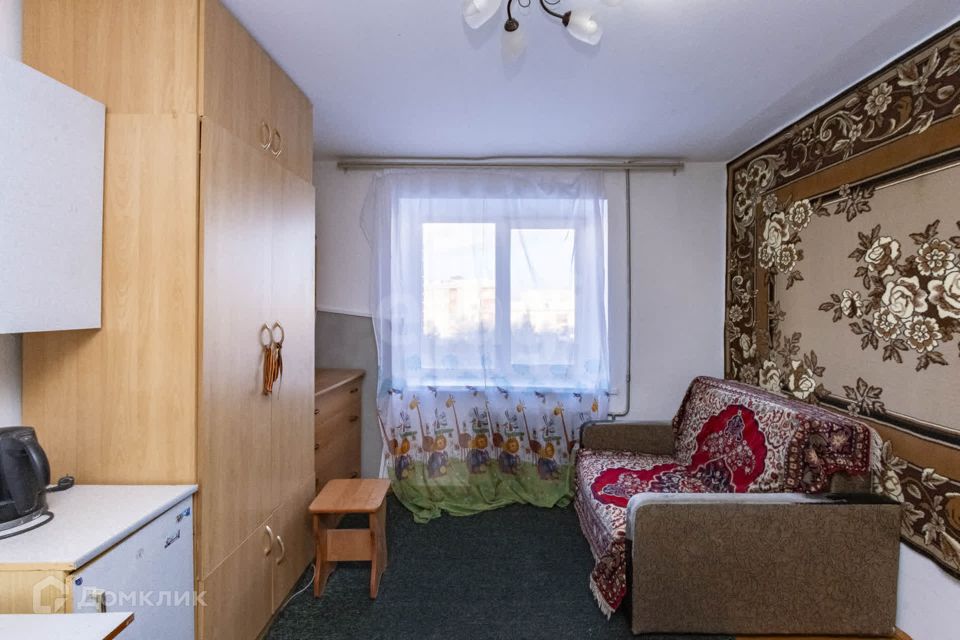 Продаётся комната в 1-комн. квартире, 12.7 м²
