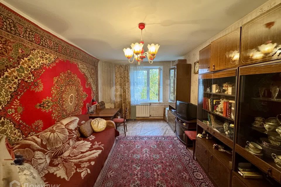 Продаётся 3-комнатная квартира, 58.7 м²