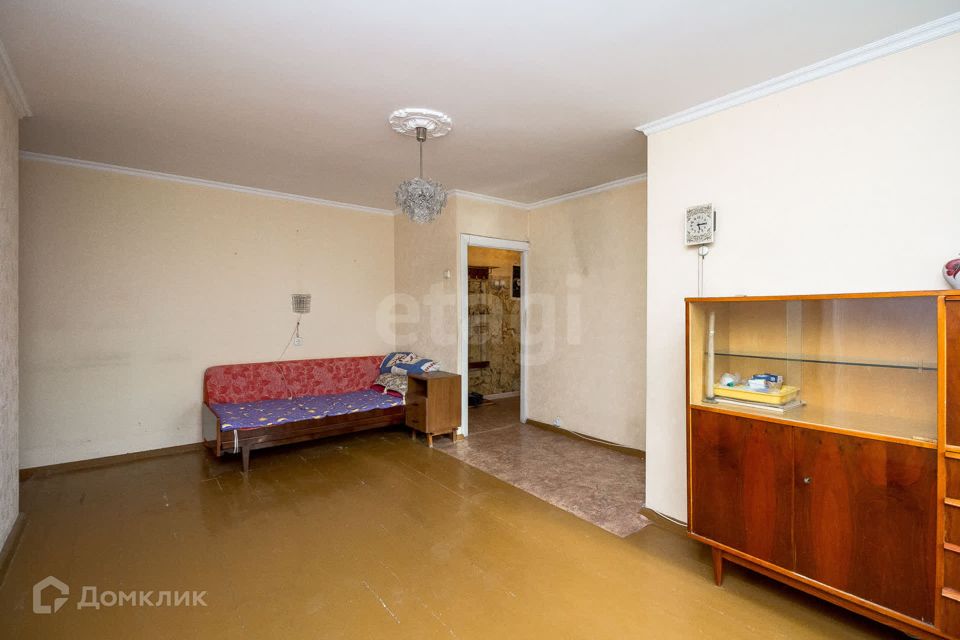 Продаётся 3-комнатная квартира, 57.3 м²