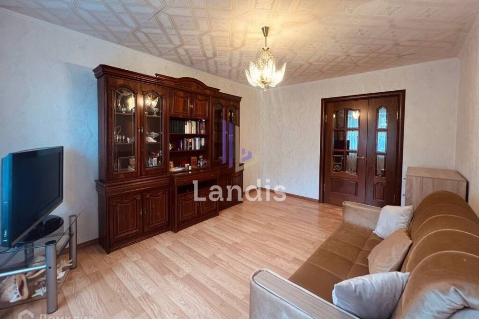 Продаётся 3-комнатная квартира, 76.2 м²