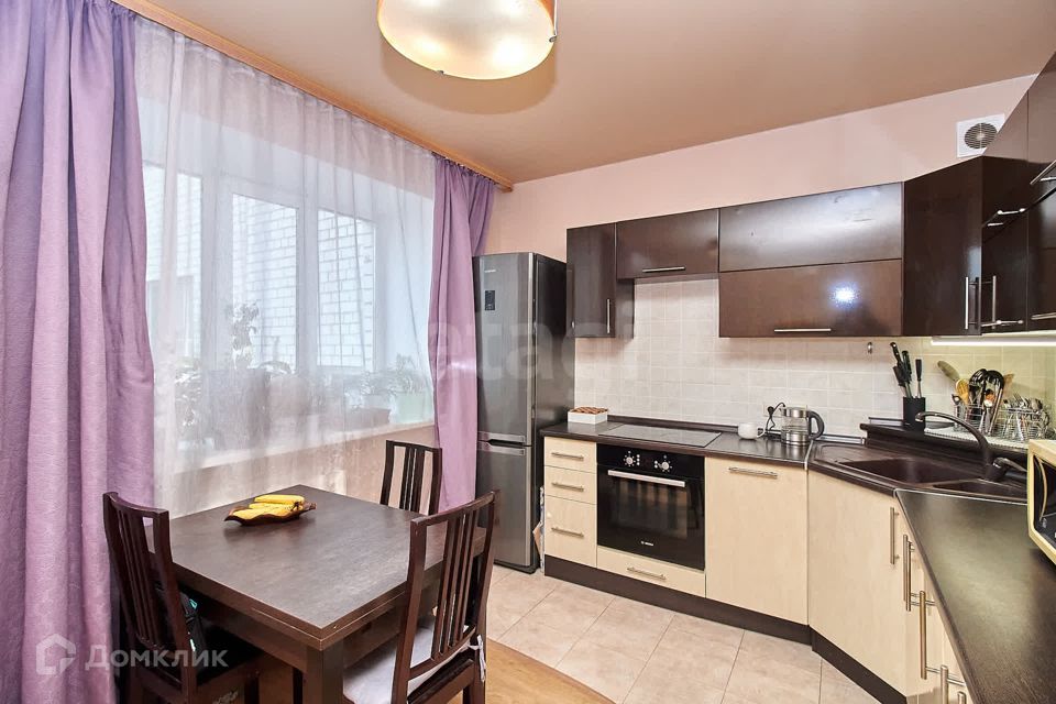 Продаётся 1-комнатная квартира, 44 м²