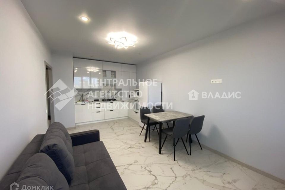 Сдаётся 1-комнатная квартира, 40 м²