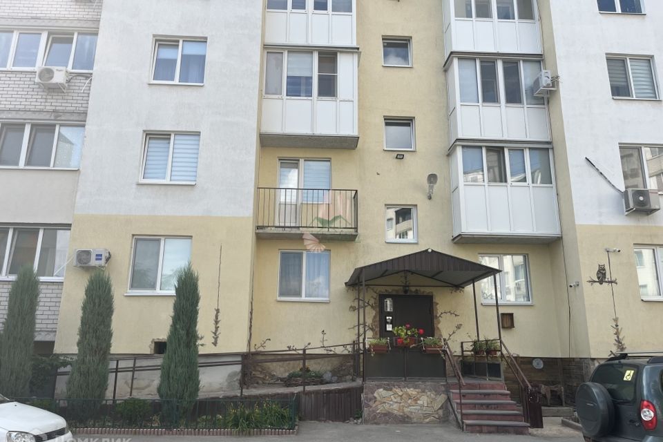 Продаётся 3-комнатная квартира, 77.2 м²