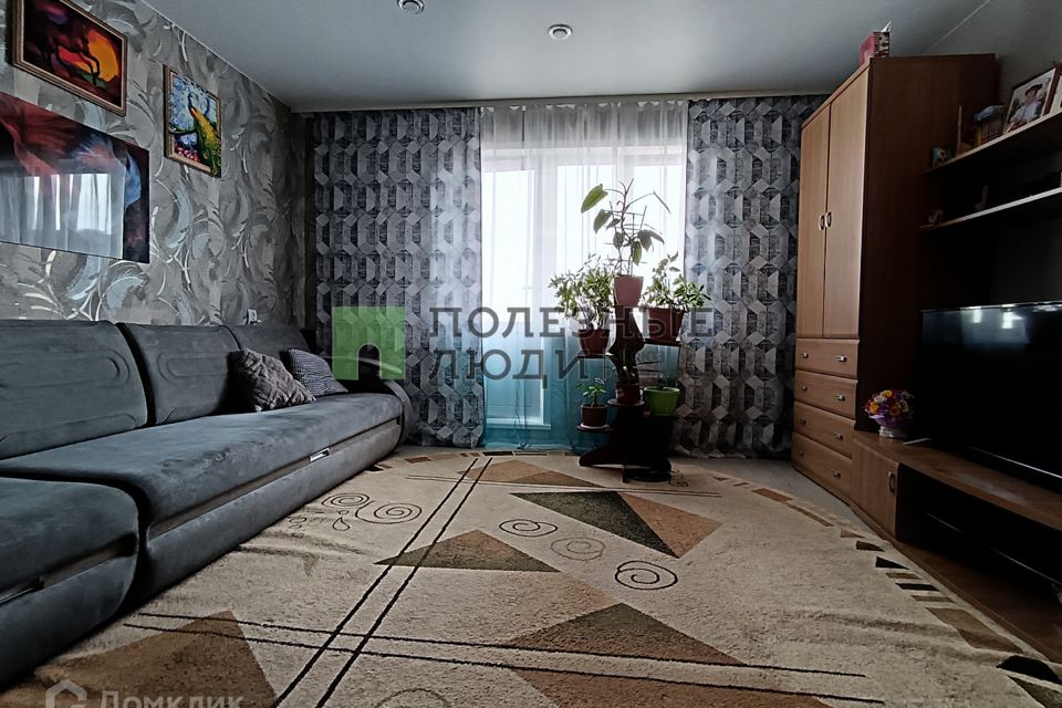 Продаётся 3-комнатная квартира, 60.7 м²