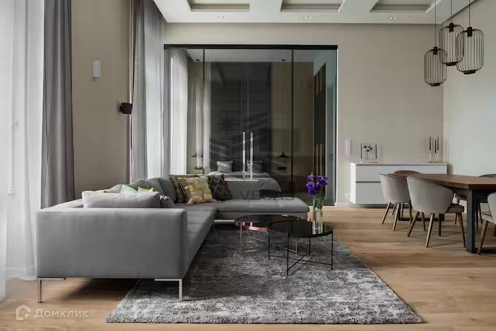 Сдаётся 2-комнатная квартира, 100 м²