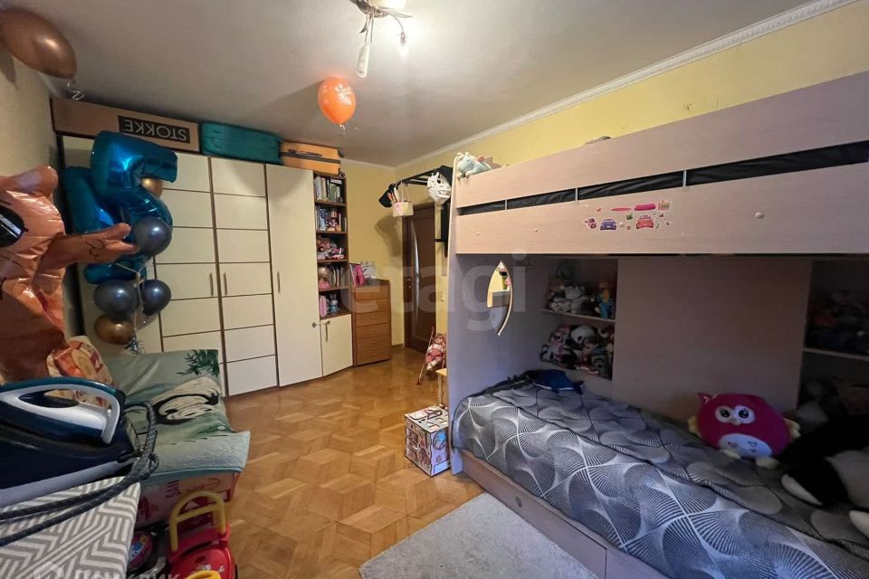 Продаётся 2-комнатная квартира, 56.1 м²