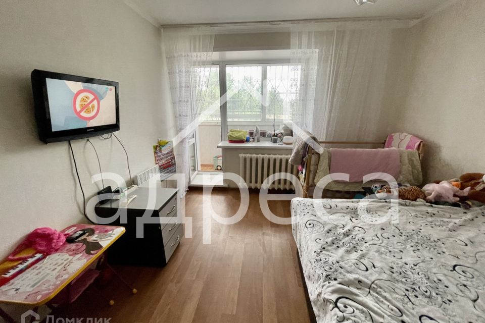 Продаётся 1-комнатная квартира, 38 м²
