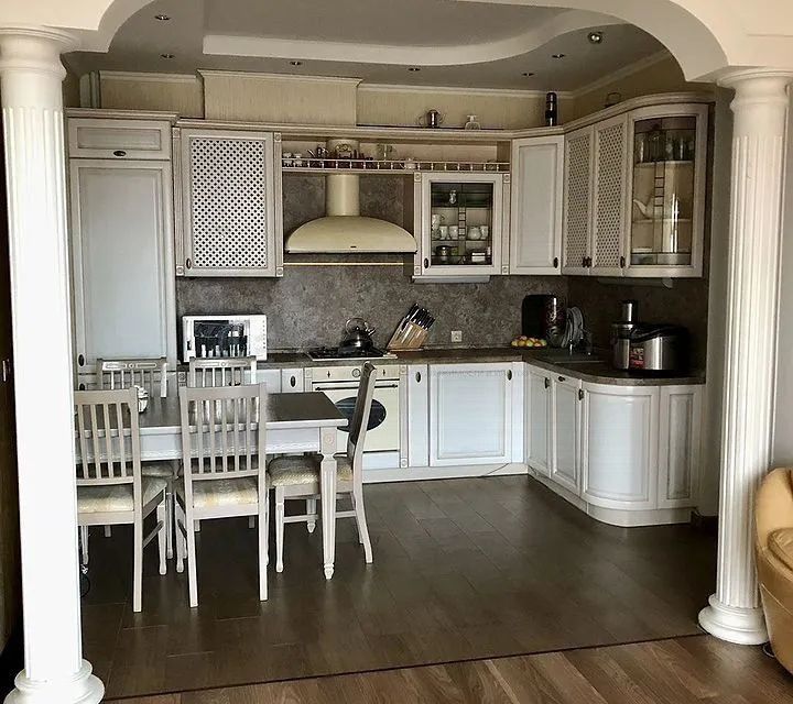 Продаётся 2-комнатная квартира, 56.5 м²