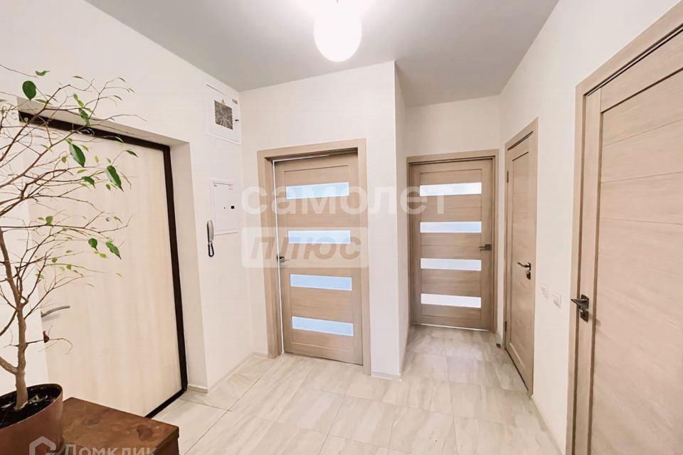 Продаётся 2-комнатная квартира, 57.8 м²