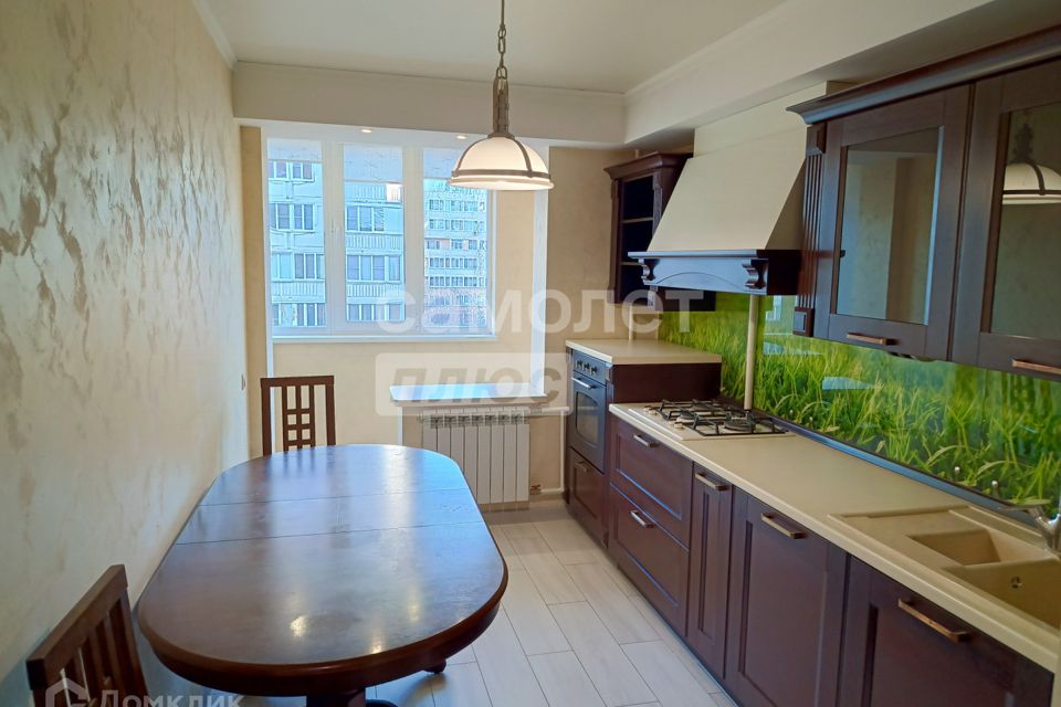 Продаётся 3-комнатная квартира, 77.2 м²