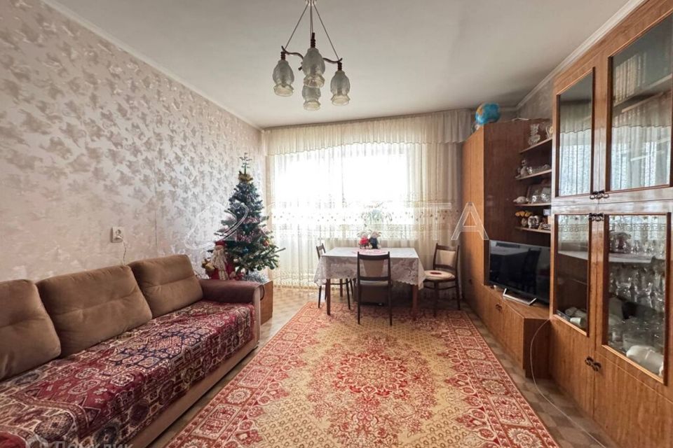 Продаётся 3-комнатная квартира, 61.5 м²