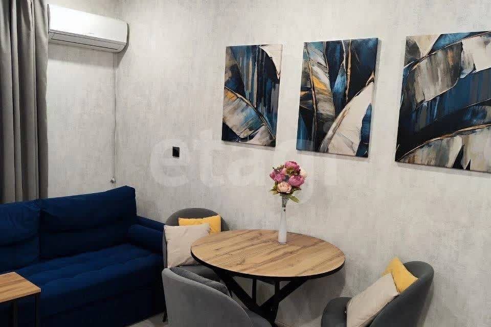 Продаётся 1-комнатная квартира, 47 м²