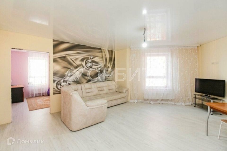 Продаётся 2-комнатная квартира, 77.5 м²