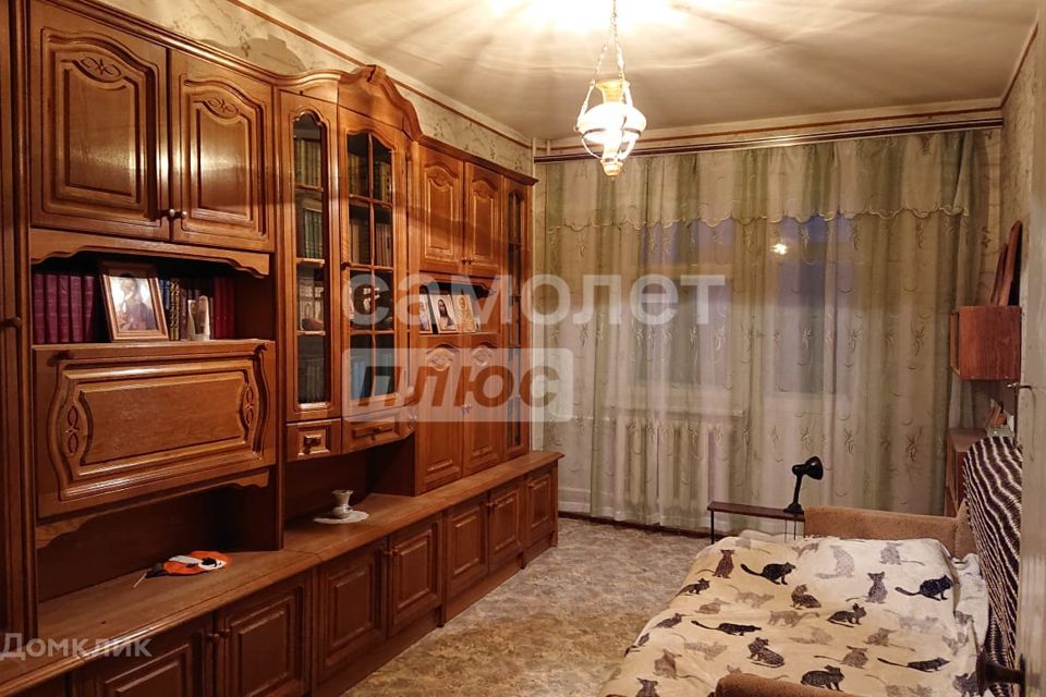 Продаётся 4-комнатная квартира, 80.4 м²