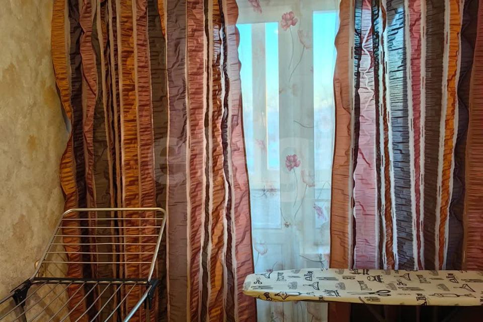 Продаётся 3-комнатная квартира, 61.2 м²