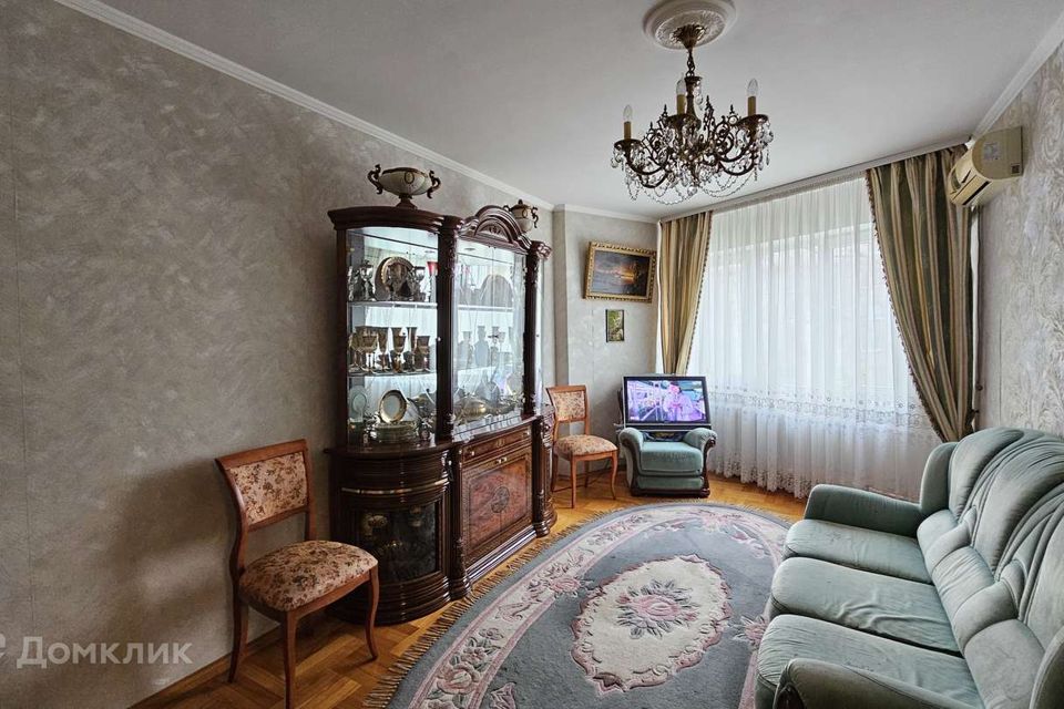 Продаётся 3-комнатная квартира, 62.5 м²
