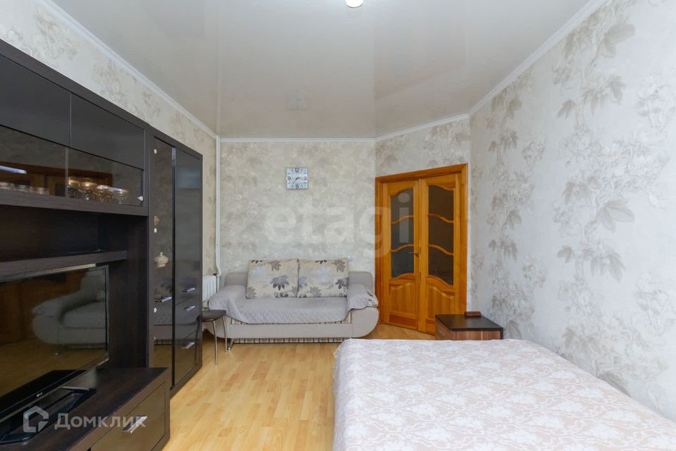 Продаётся 1-комнатная квартира, 43.7 м²