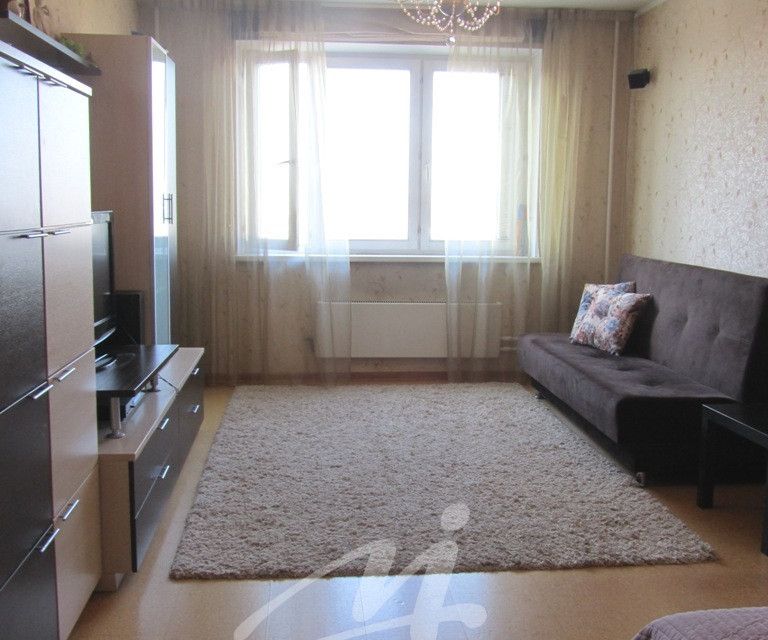 Сдаётся 1-комнатная квартира, 43 м²