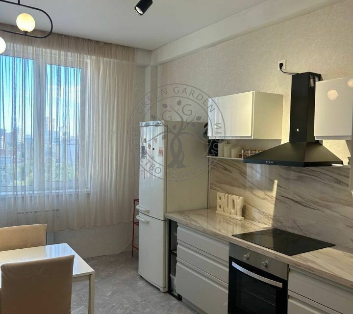 Продаётся 2-комнатная квартира, 70.9 м²