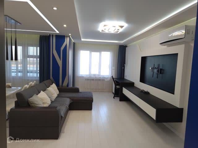 Продаётся 2-комнатная квартира, 76.4 м²
