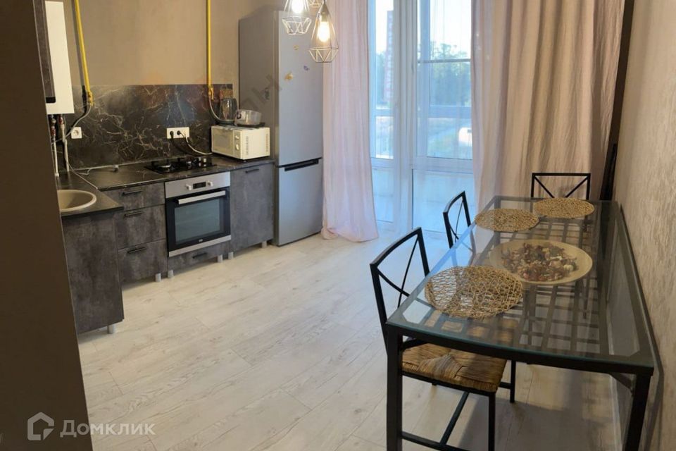 Продаётся 1-комнатная квартира, 42.9 м²