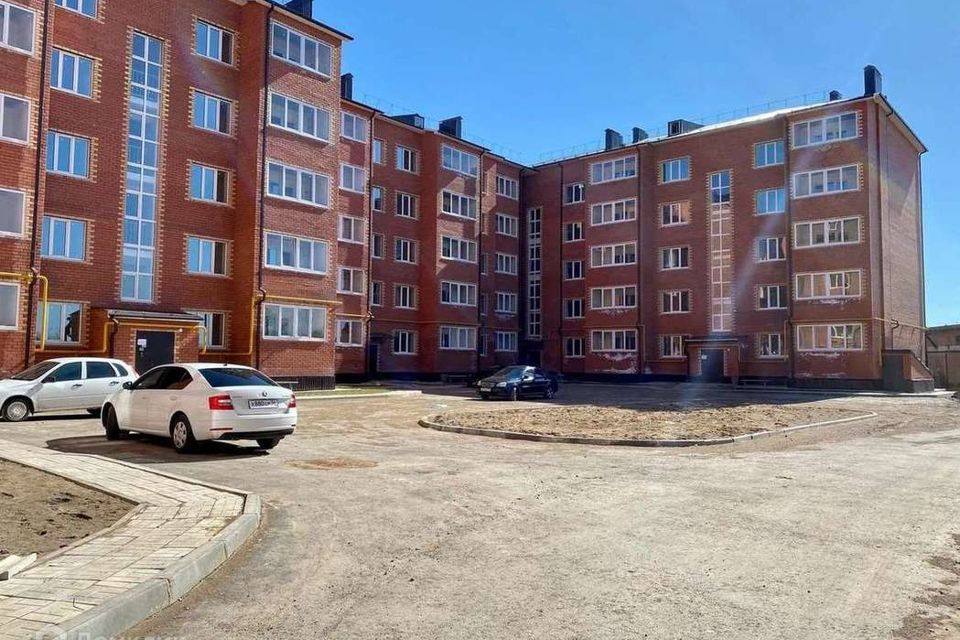 Продаётся 2-комнатная квартира, 56.9 м²