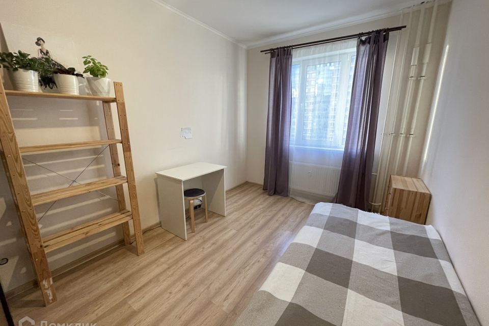 Продаётся 1-комнатная квартира, 35.2 м²