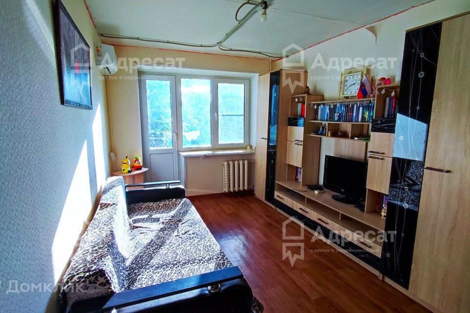 Продаётся 3-комнатная квартира, 49.7 м²