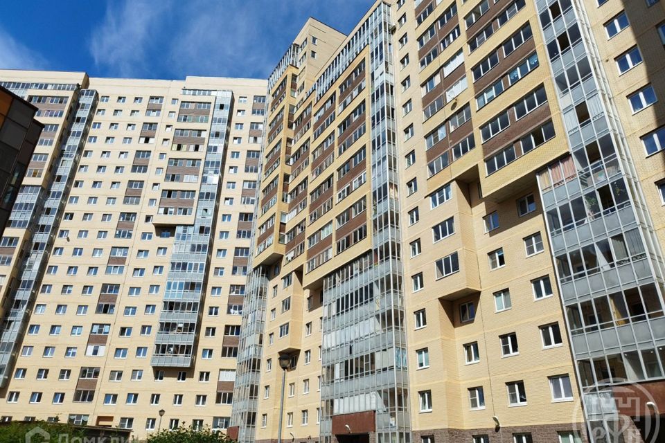 Продаётся 1-комнатная квартира, 35.8 м²