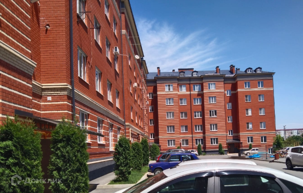 Продаётся 1-комнатная квартира, 58.2 м²