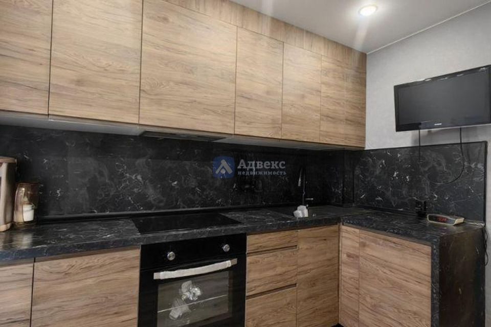 Продаётся 4-комнатная квартира, 74 м²