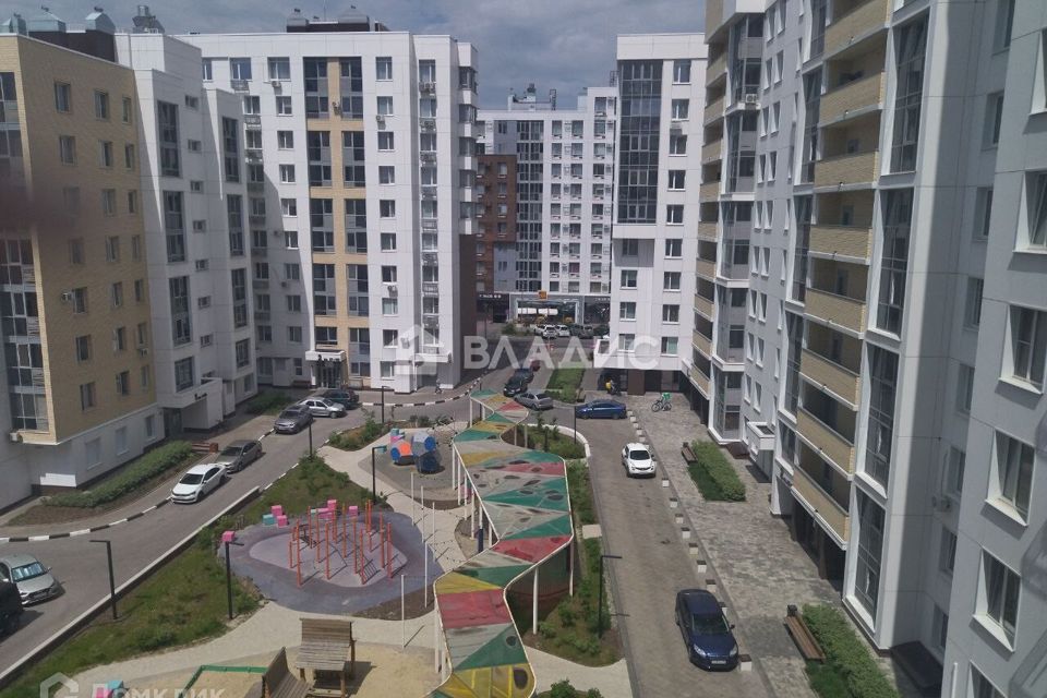 Продаётся 1-комнатная квартира, 43 м²