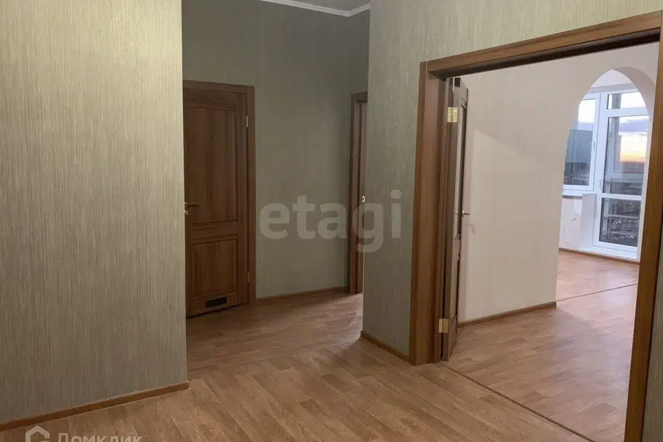 Продаётся 3-комнатная квартира, 103 м²