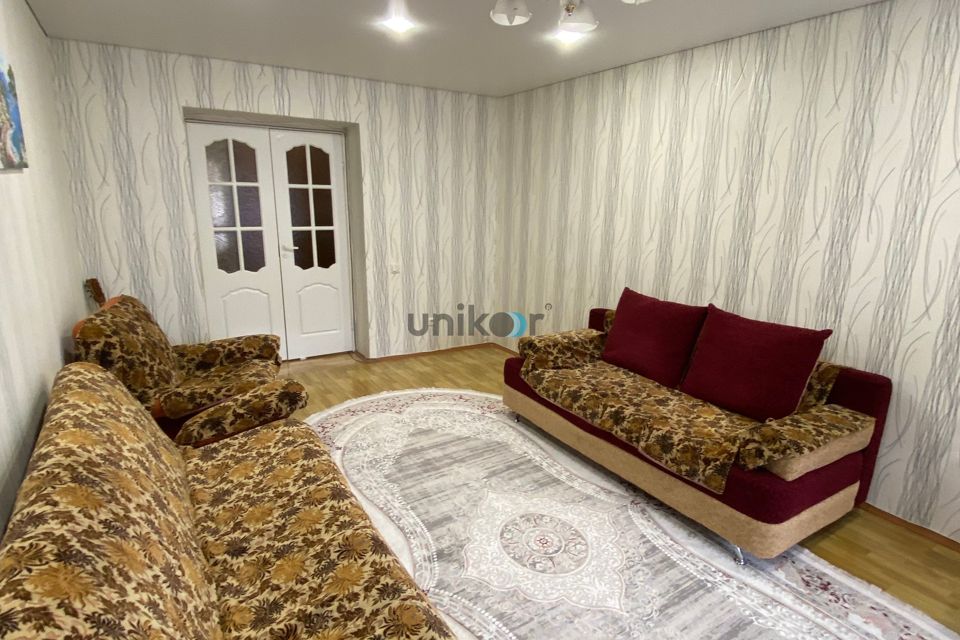 Продаётся 2-комнатная квартира, 68.6 м²