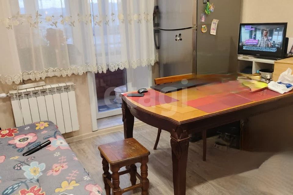 Продаётся 1-комнатная квартира, 43 м²