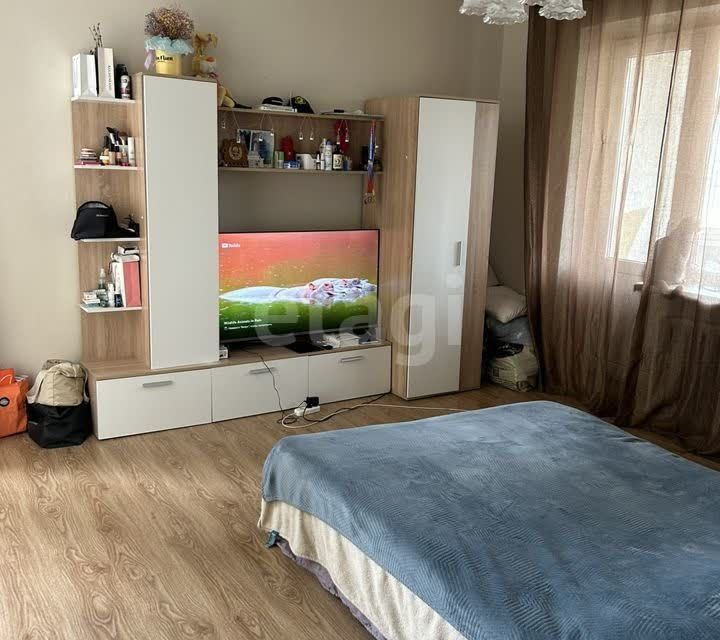 Продаётся 1-комнатная квартира, 35.2 м²
