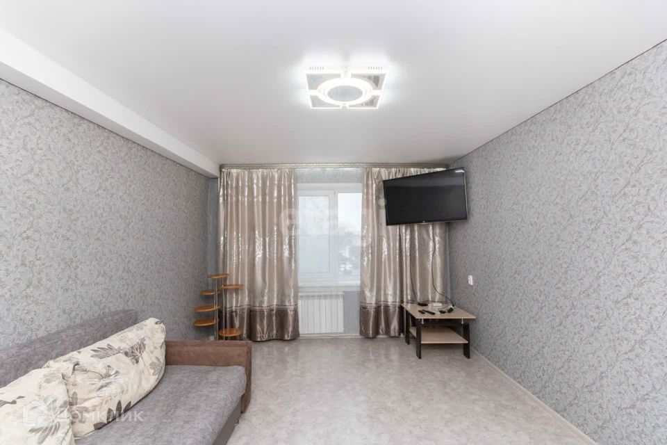 Продаётся 3-комнатная квартира, 60 м²