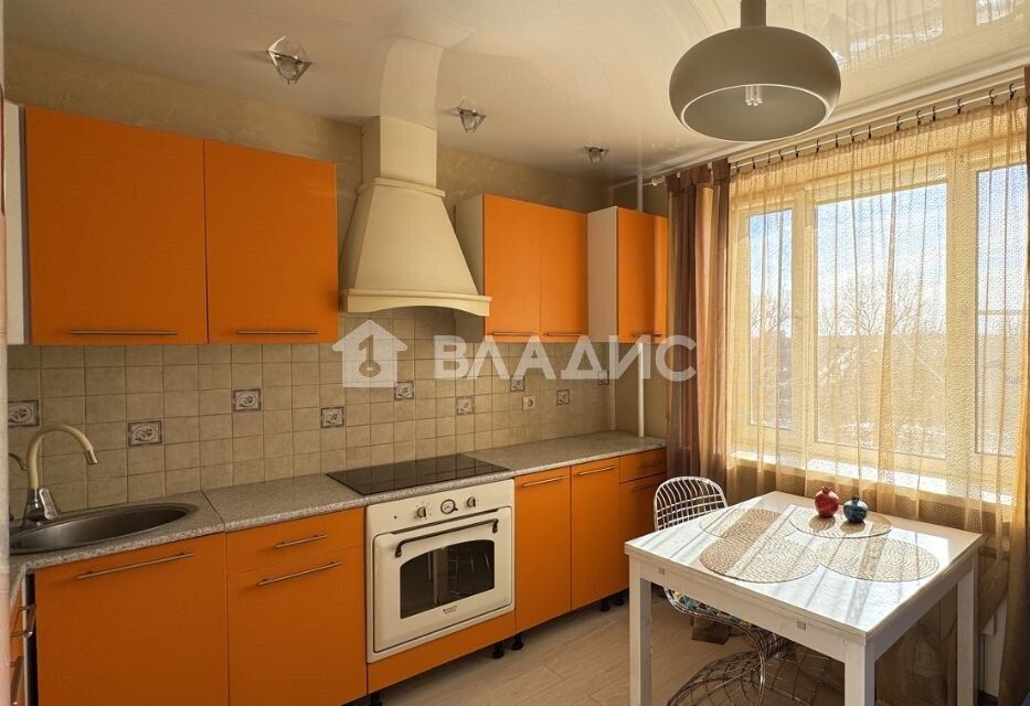Продаётся 1-комнатная квартира, 35.9 м²