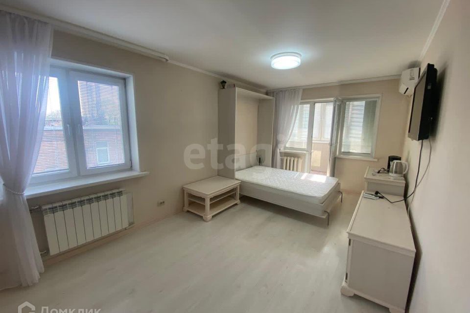 Сдаётся 2-комнатная квартира, 42.2 м²