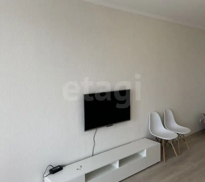Продаётся 1-комнатная квартира, 39.5 м²