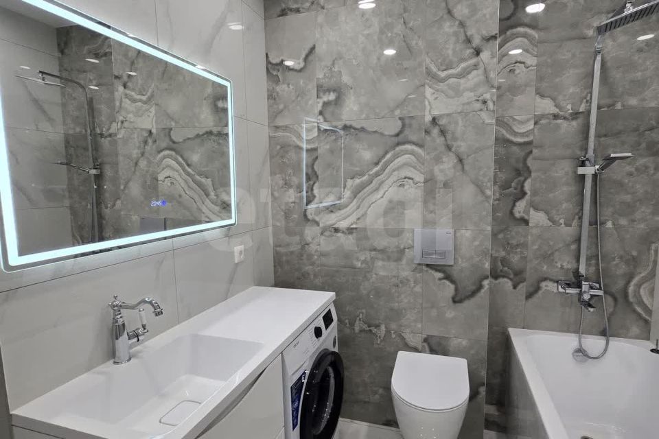 Продаётся 1-комнатная квартира, 38 м²
