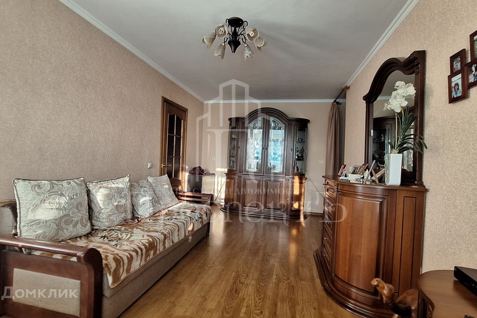 Продаётся 3-комнатная квартира, 54.2 м²