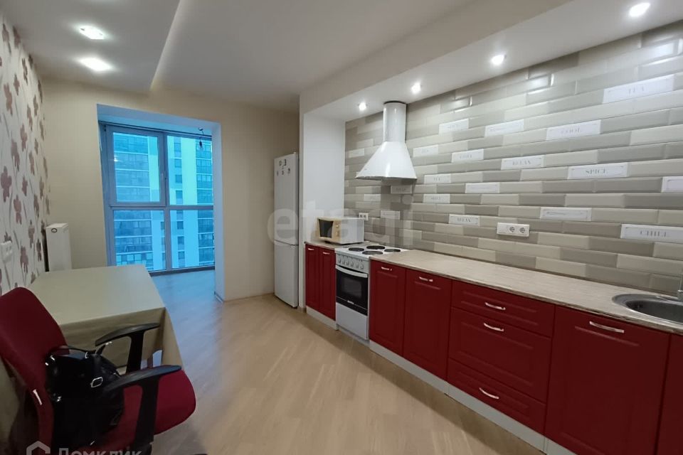 Продаётся 1-комнатная квартира, 35.4 м²