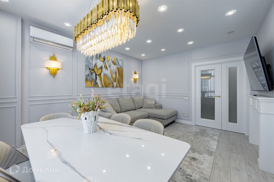 Продаётся 3-комнатная квартира, 95 м²