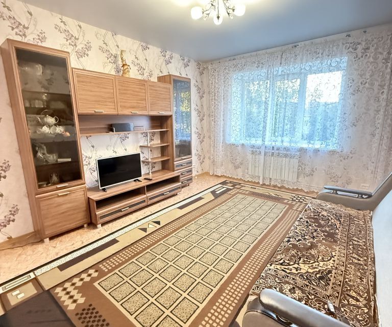 Сдаётся 2-комнатная квартира, 47.8 м²