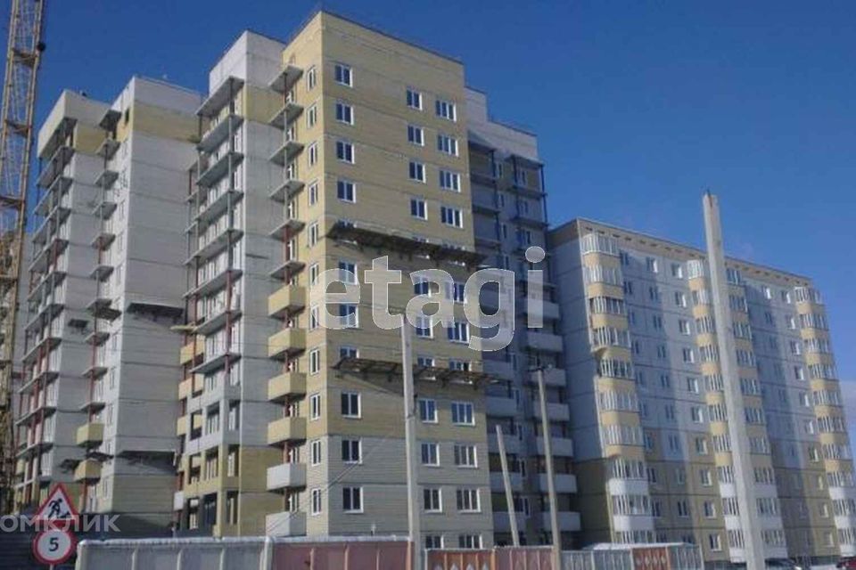 Продаётся комната в 3-комн. квартире, 75.5 м²